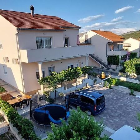 Apartment Angela Šibenik Buitenkant foto